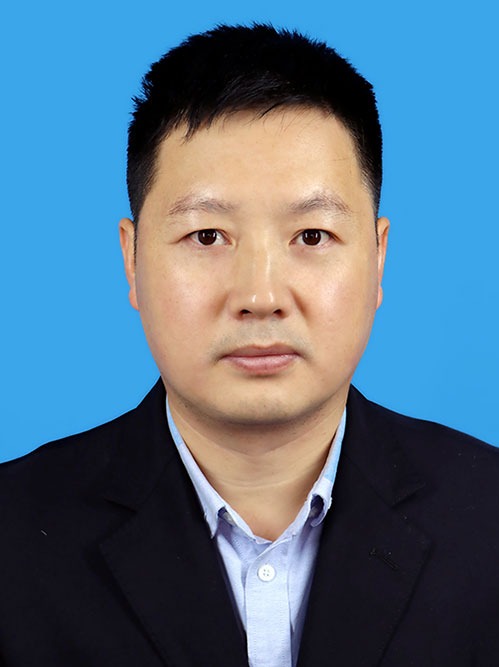 李尊华